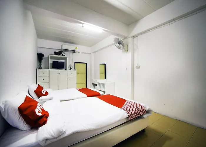 Hostel Oyo 560 Chang Suvarnabhumi *
